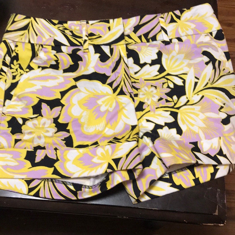 7th Avenue Suiting Co. sz 4 shorts